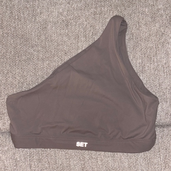 SET Active Tops - SET ACTIVE LUXFORM ONE
SHOULDER BRA